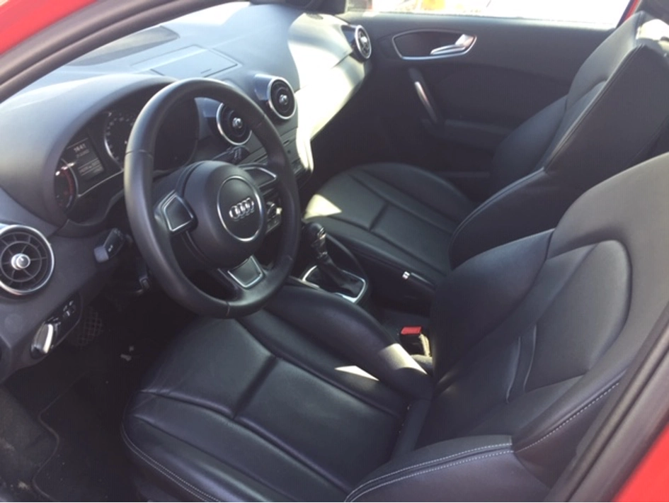 audi-a1-rot-plt-5